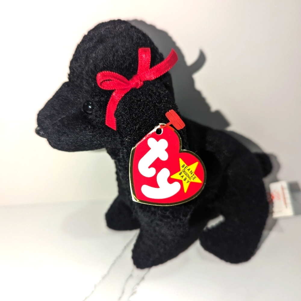 TY beanie baby. Gigi. Retired. Tag errors. Excellent condition. Bundle